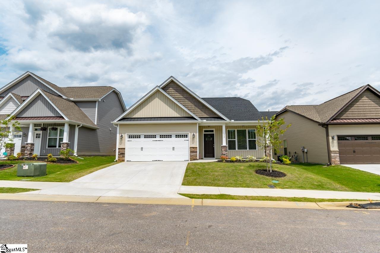 217 Everard Lane Greer, SC 29650 - Photo 1 of 22 Gallery Image 1