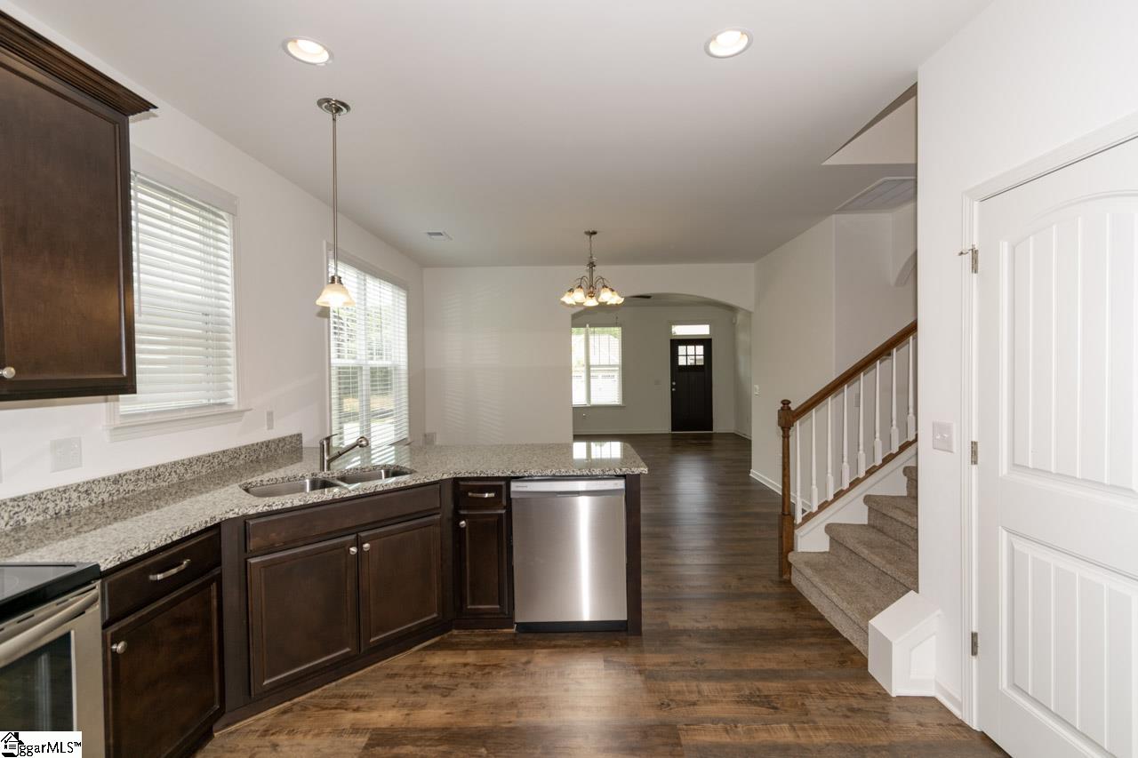 217 Everard Lane Greer, SC 29650 - Photo 5 of 22 Gallery Image 5
