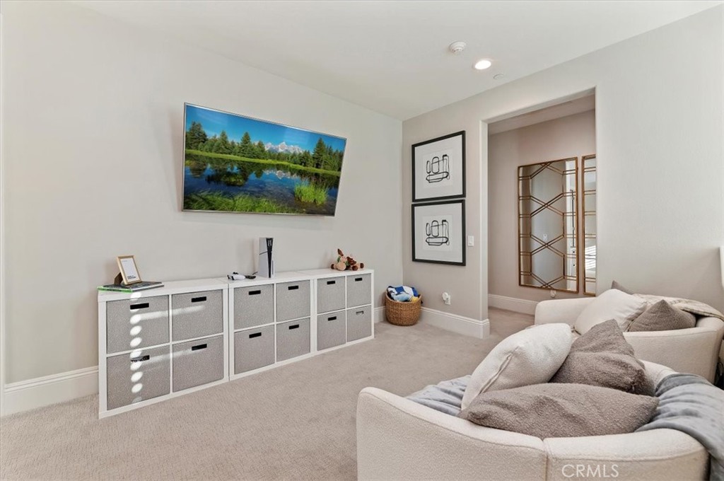 15783 Ralph Lane Fontana, CA 92336 - Photo 15 of 44 Loft