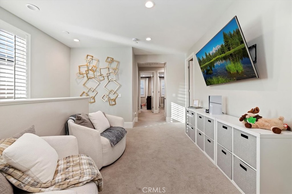 15783 Ralph Lane Fontana, CA 92336 - Photo 17 of 44 Loft