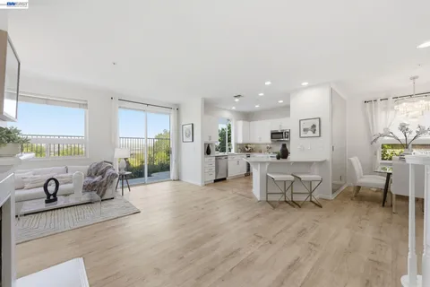 $1,880,000 | 5630 Highcrest Court, Pleasanton, CA 94588