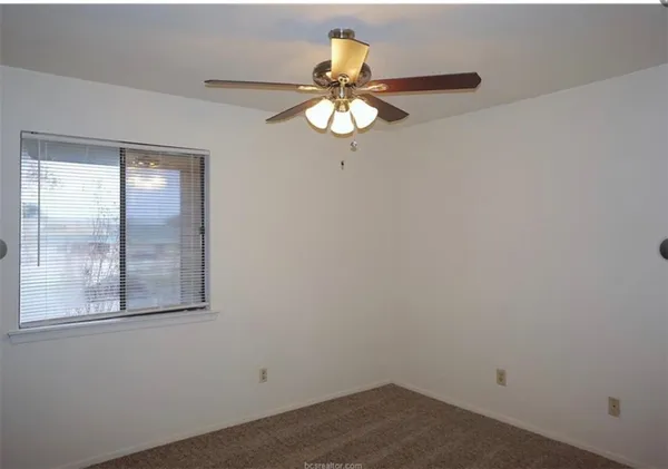 $1,200 | 1900 Dartmouth Street, Unit G4, College Station, TX 77840