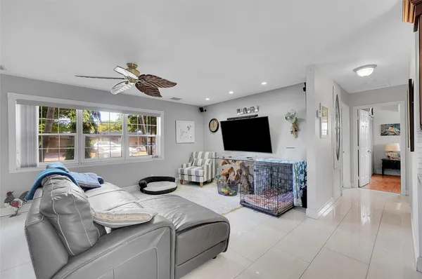 $714,000 | 108 Southeast 14th Court, Deerfield Beach, FL 33441