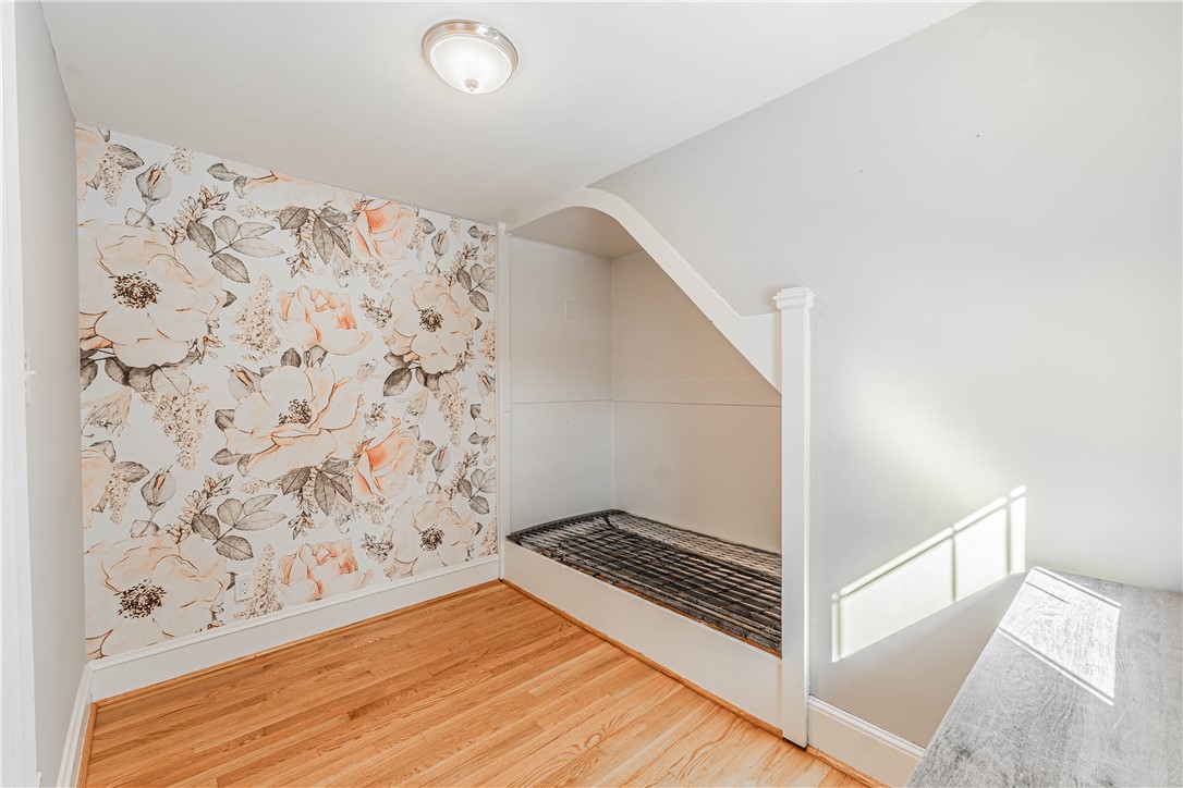 671 Benefit Street Pawtucket, RI 02861 - Photo 20 of 32