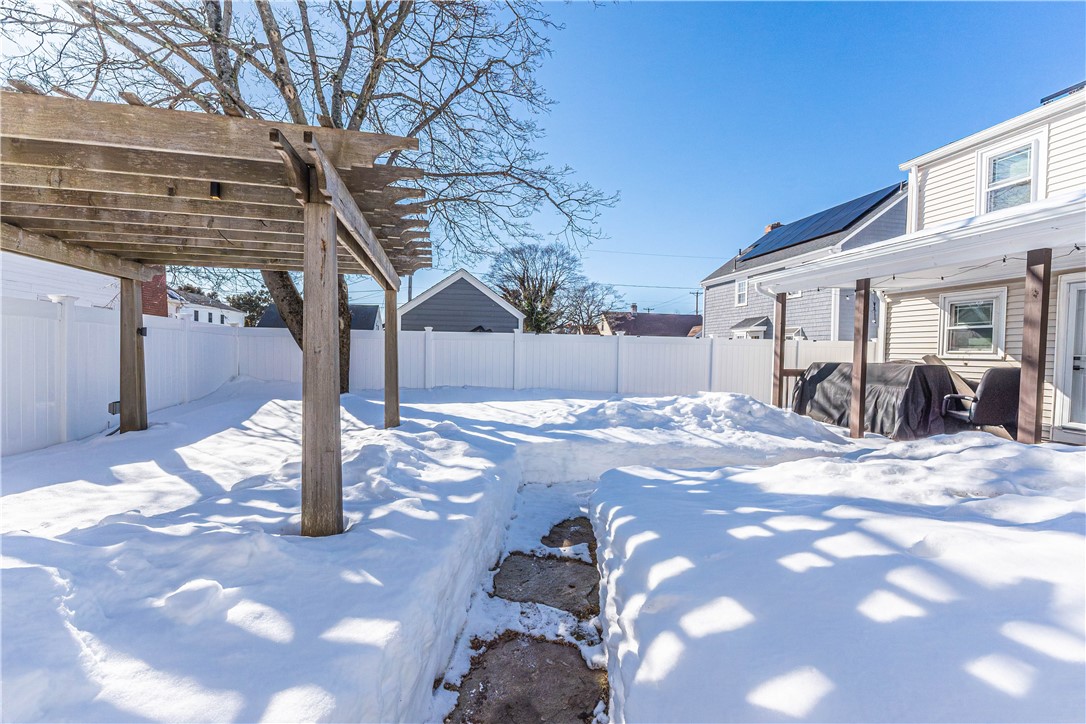 671 Benefit Street Pawtucket, RI 02861 - Photo 31 of 32
