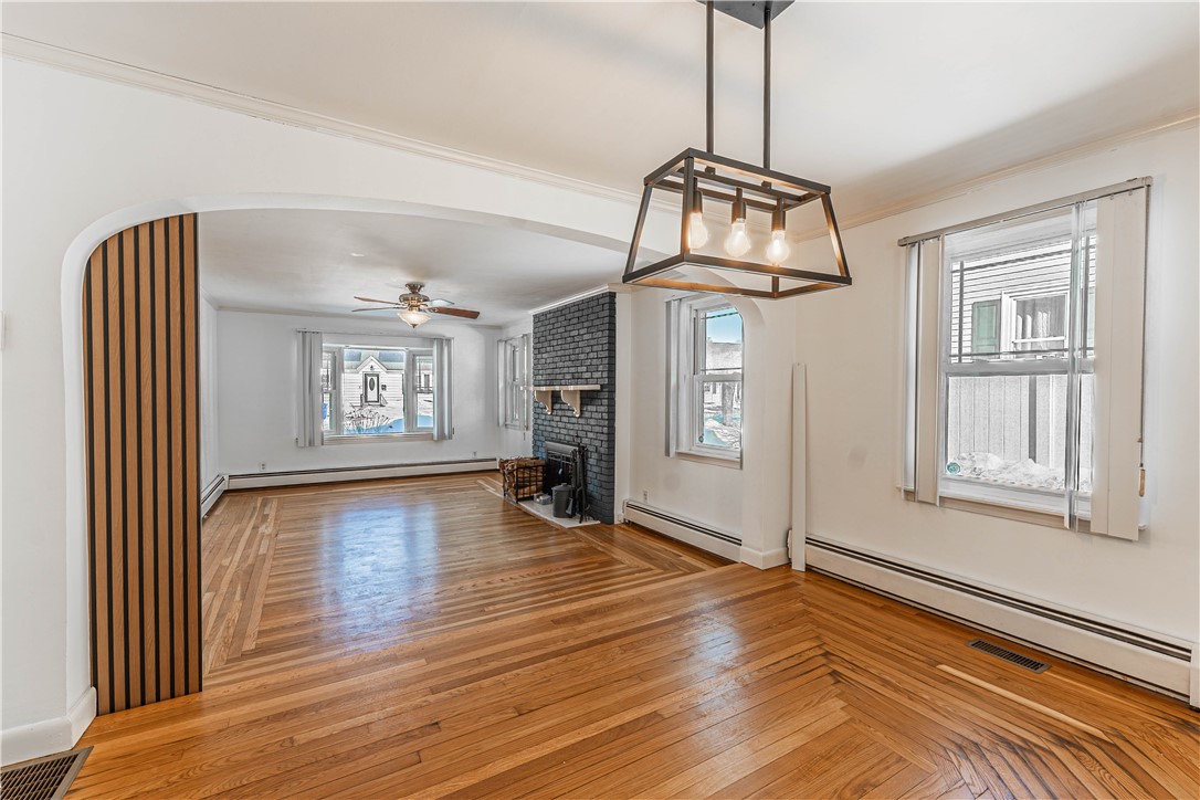 671 Benefit Street Pawtucket, RI 02861 - Photo 7 of 32