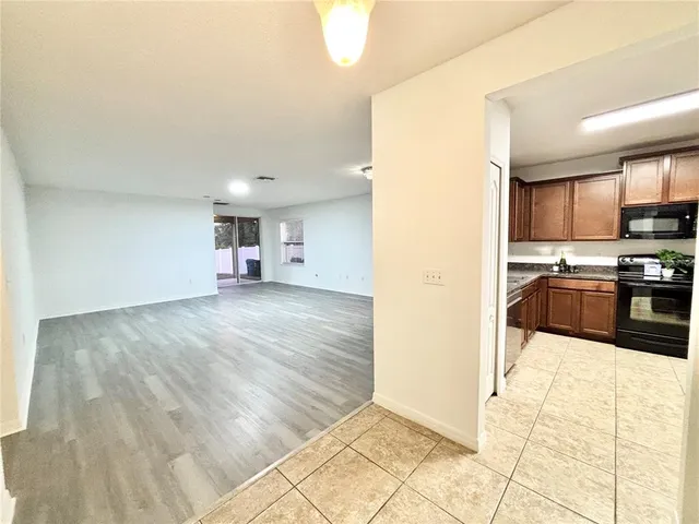 $319,999 | 3025 Patterson Groves Drive, Haines City, FL 33844