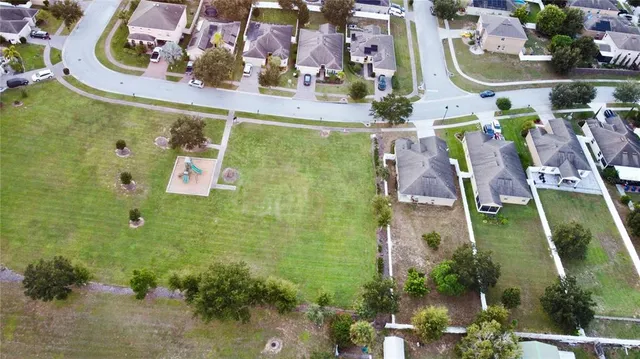 $319,999 | 3025 Patterson Groves Drive, Haines City, FL 33844