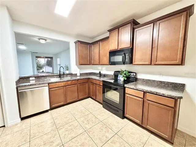 $319,999 | 3025 Patterson Groves Drive, Haines City, FL 33844