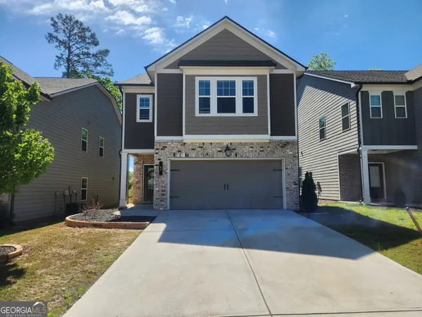 $2,050 | 47 Station Overlook Drive, Auburn, GA 30011
