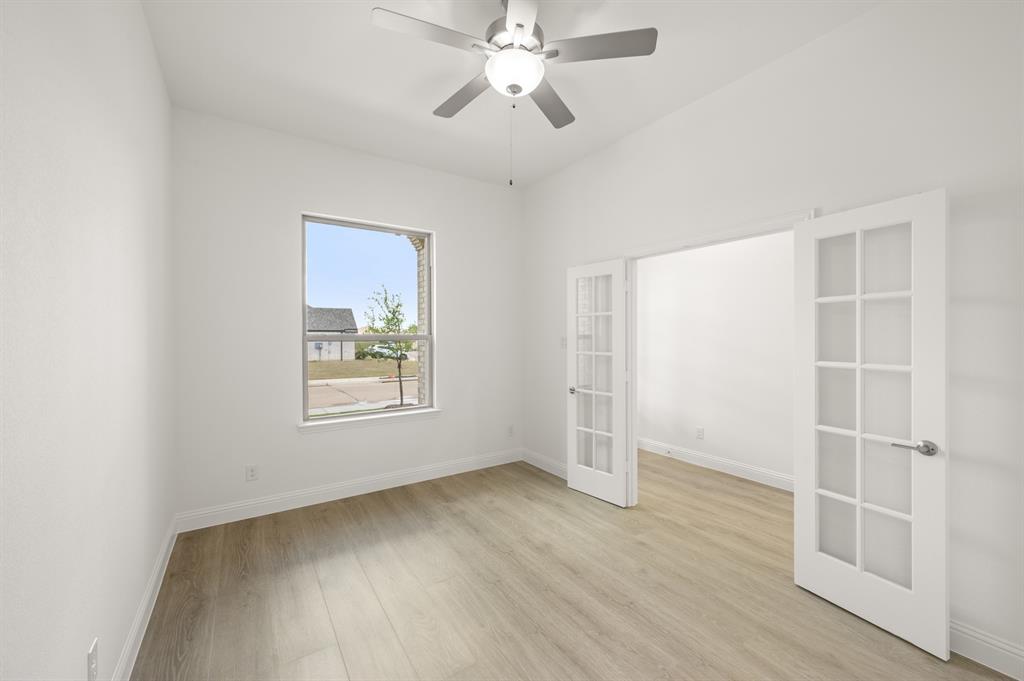 4304 Knight Street Midlothian, TX 76065 - Photo 13 of 33 4304 Knight- Study-1