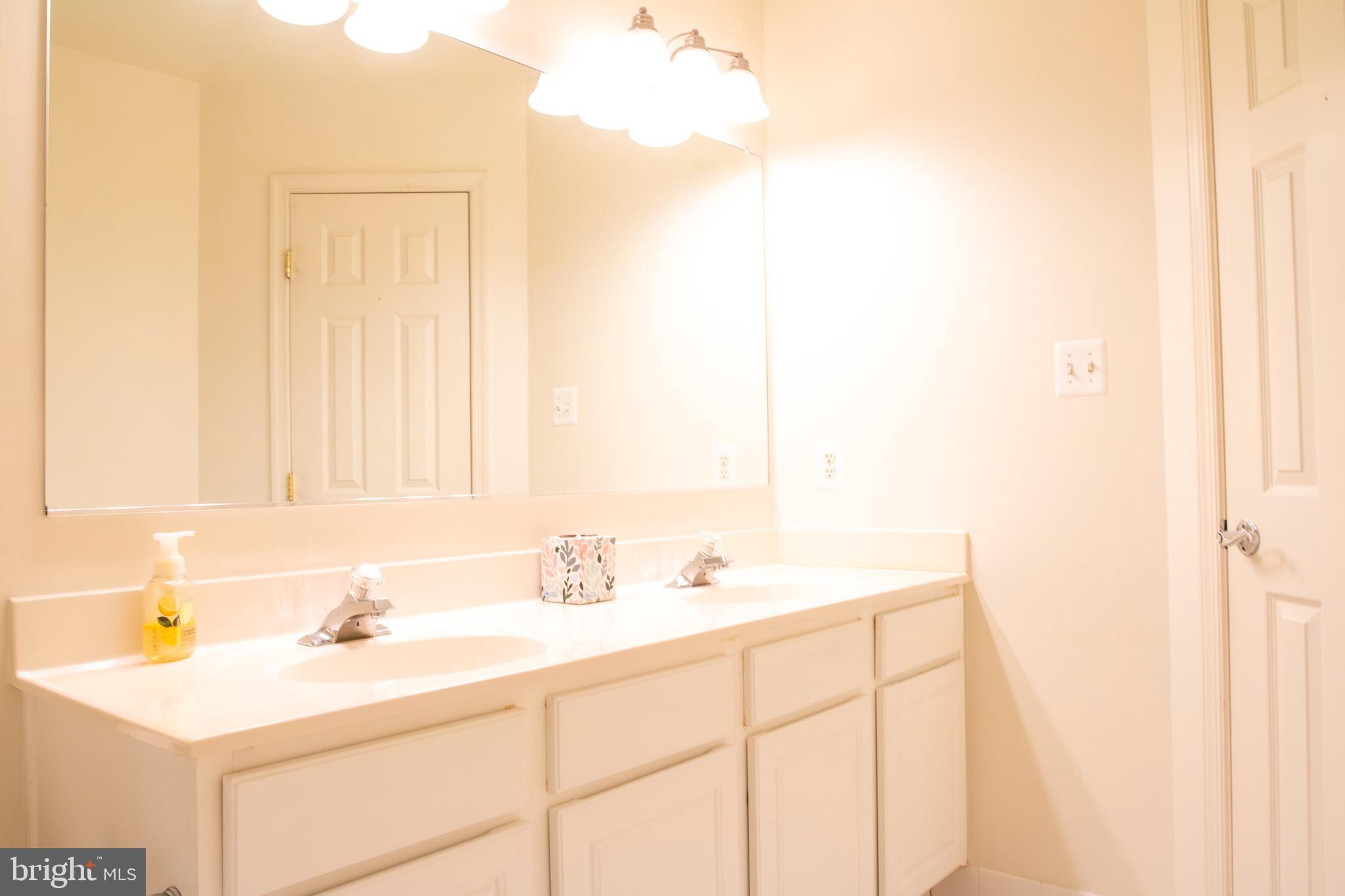 8565 Bauer Circle Springfield, VA 22152 - Photo 37 of 51