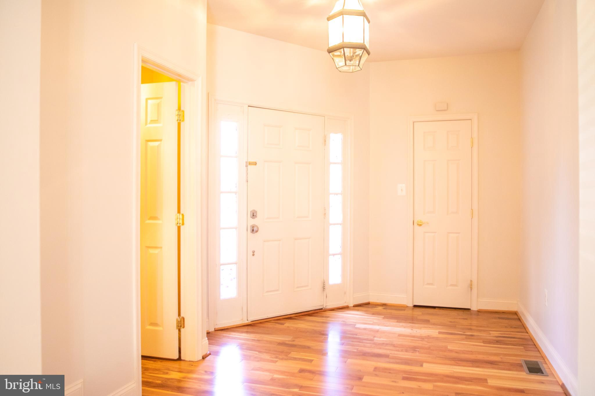 8565 Bauer Circle Springfield, VA 22152 - Photo 8 of 51