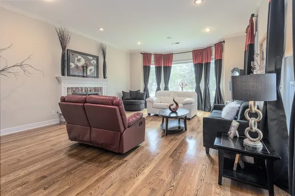 $825,000 | 100 Founders Lane, Memphis, TN 38103