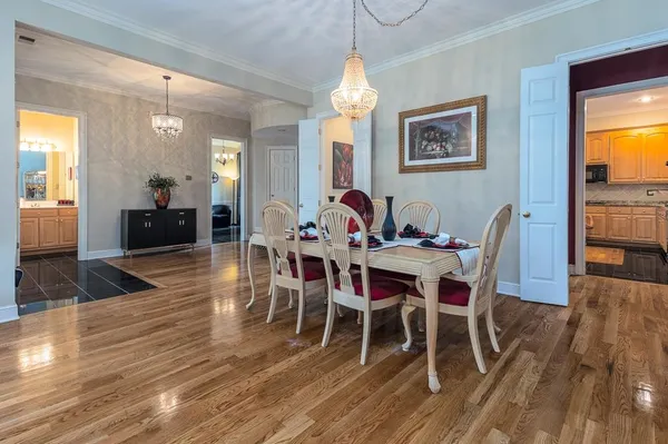 $825,000 | 100 Founders Lane, Memphis, TN 38103