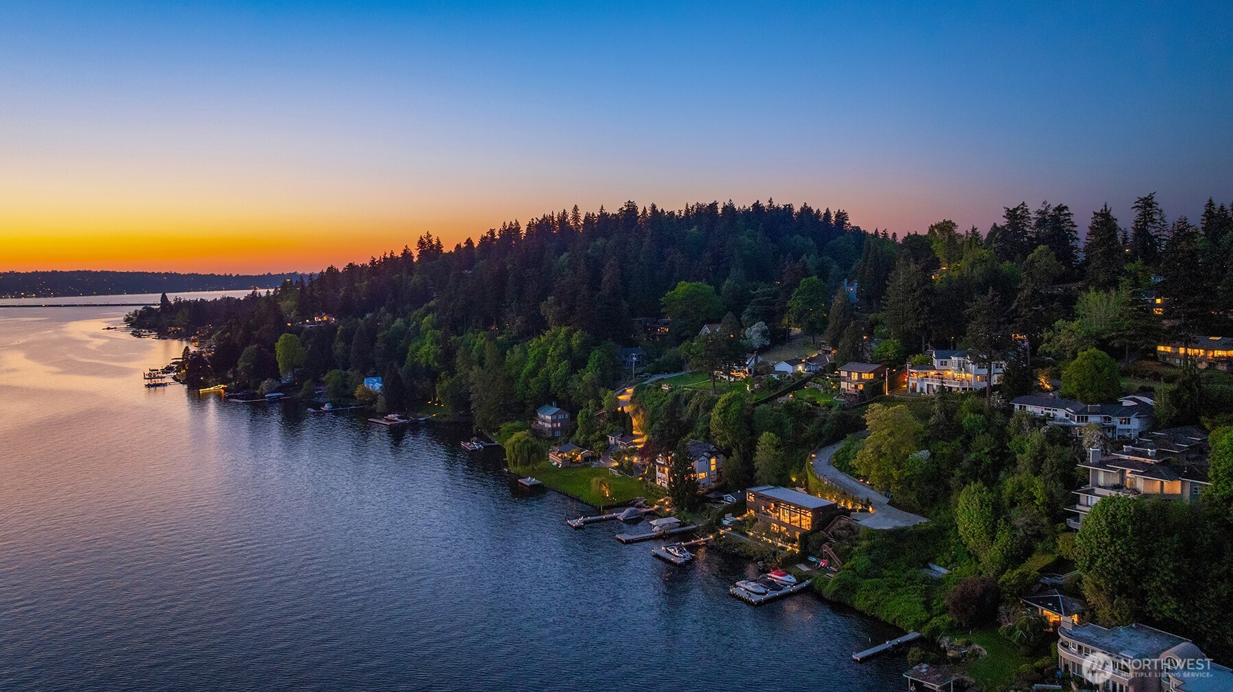 4041 West Mercer Way Mercer Island, WA 98040 - Photo 31 of 33