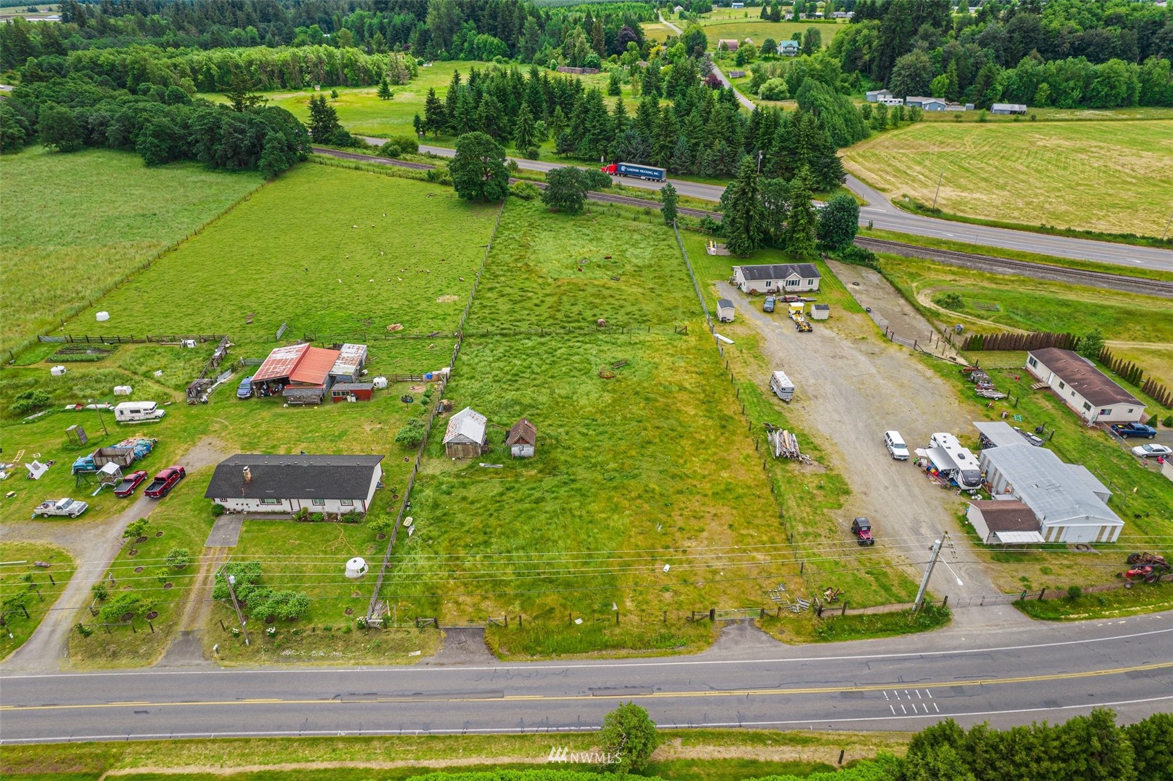 9139 Southwest 183rd Avenue Rochester, WA 98579 - Photo 2 of 8 a view of a garden