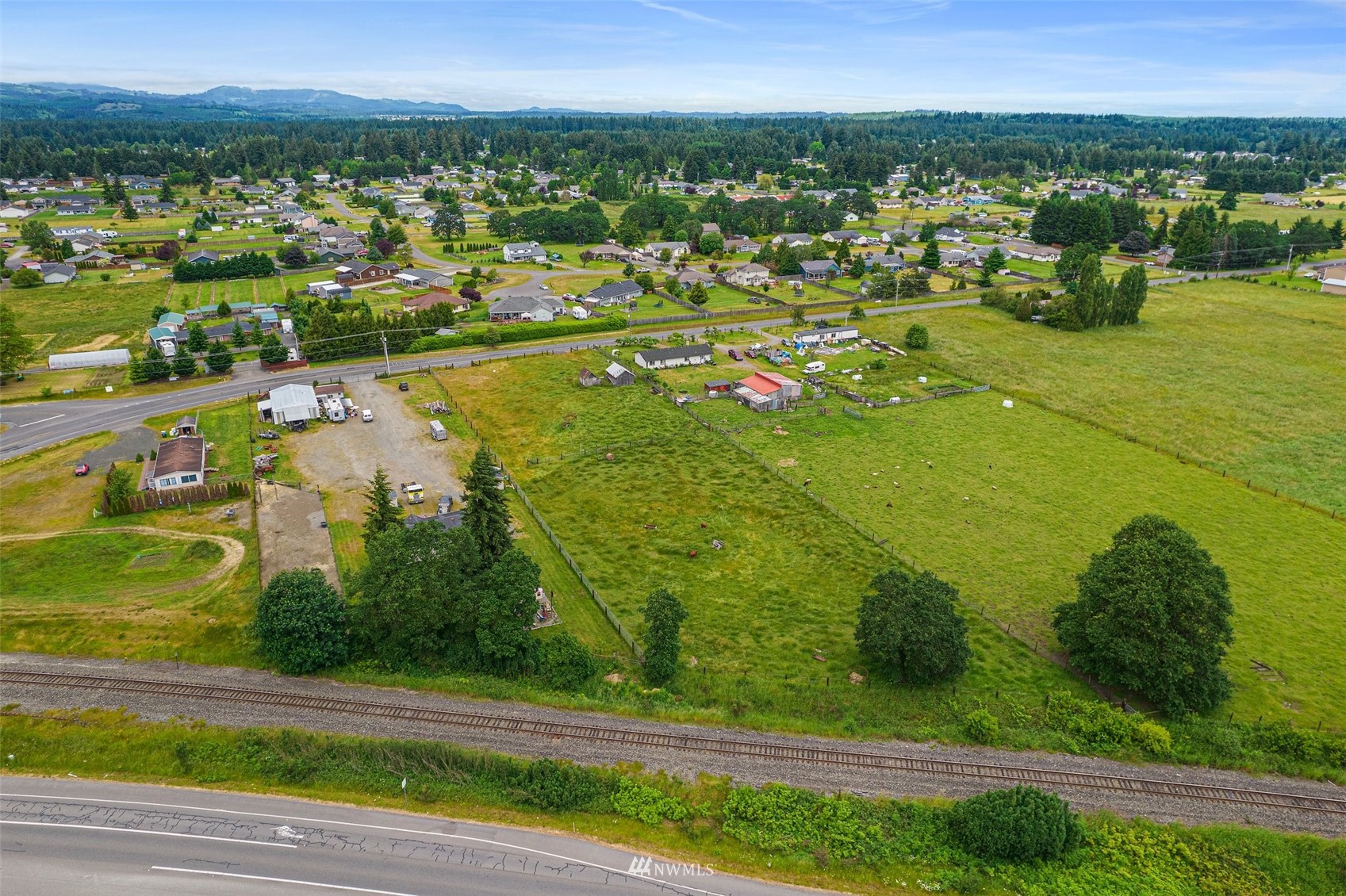 9139 Southwest 183rd Avenue Rochester, WA 98579 - Photo 5 of 8 a view of a city