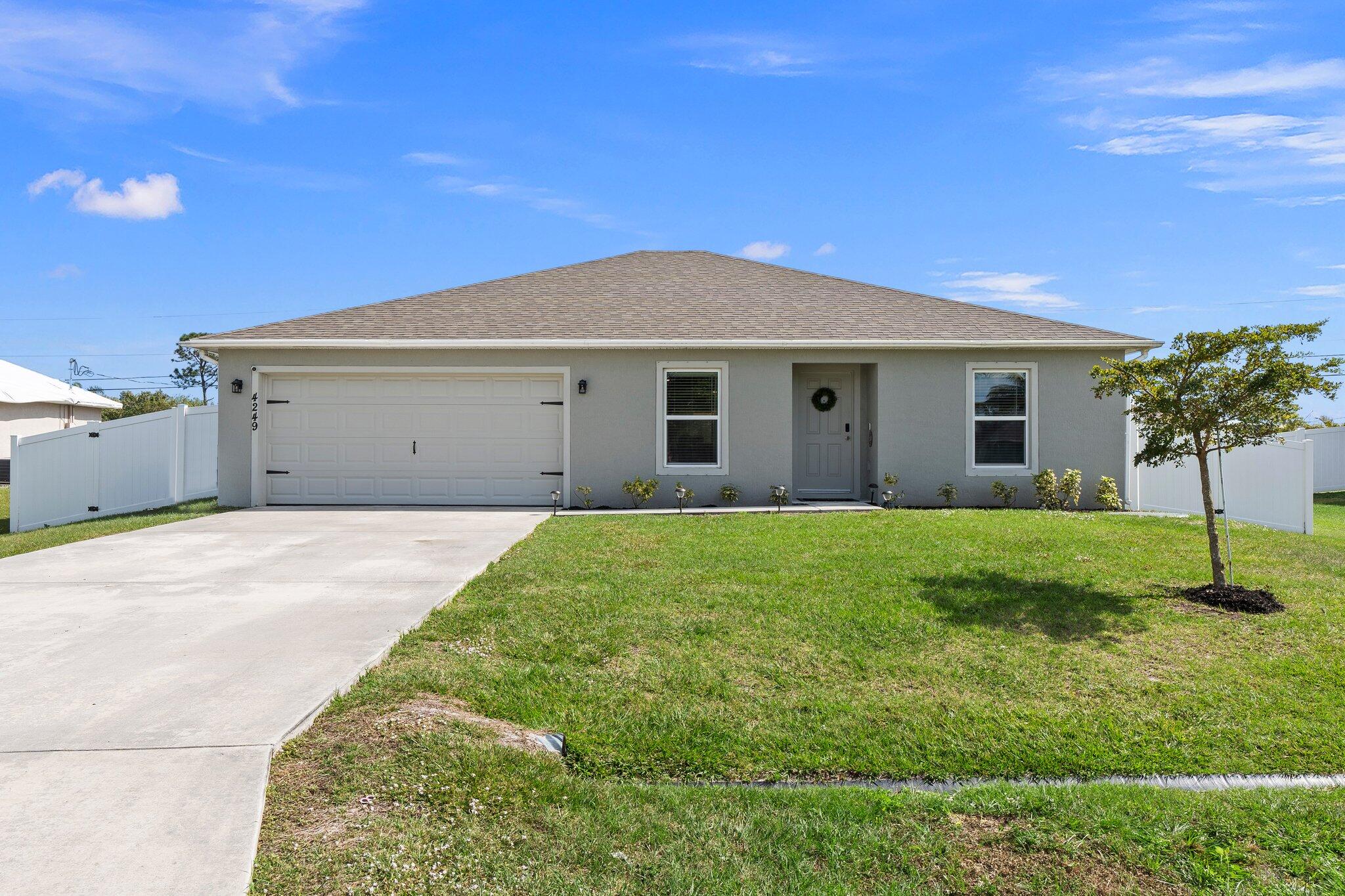 4249 Southwest Whitebread Road Port St. Lucie, FL 34953 - Photo 2 of 41 5-web-or-mls-DSC04242