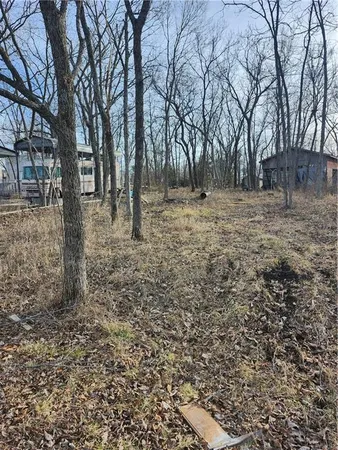 $5,500 | 26 Crestwood Circle, Linn Valley, KS 66040