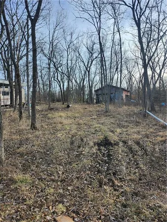 $5,500 | 26 Crestwood Circle, Linn Valley, KS 66040