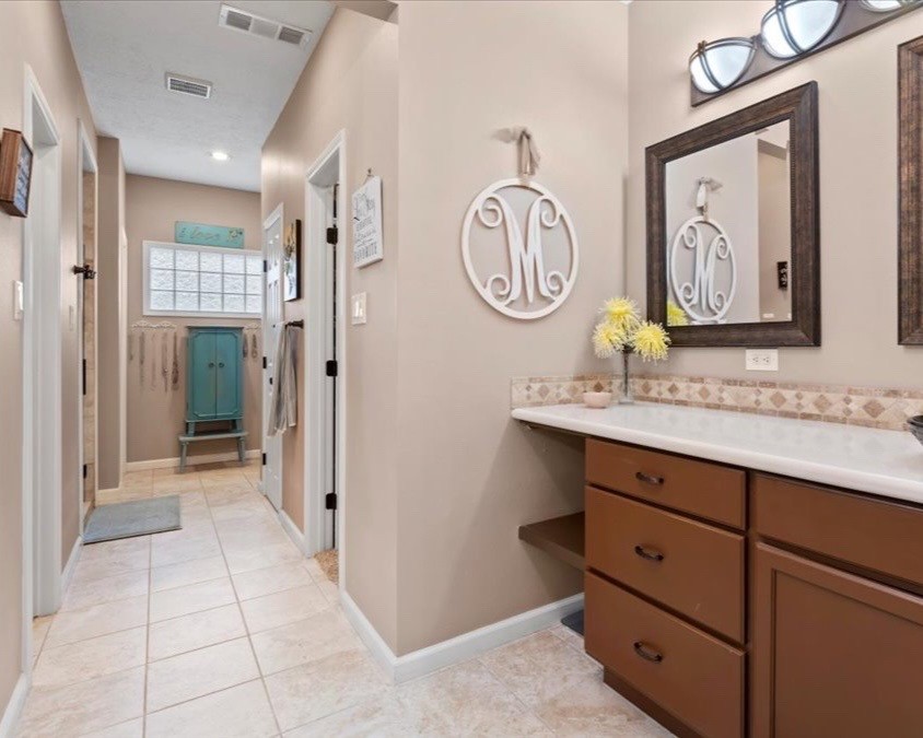 1514 Buchans Drive Spring, TX 77386 - Photo 22 of 50 The en-suite is to die for.