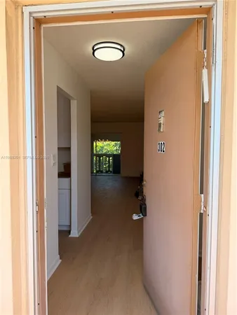 $2,400 | 218 Northeast 12th Avenue, Unit 302, Hallandale Beach, FL 33009