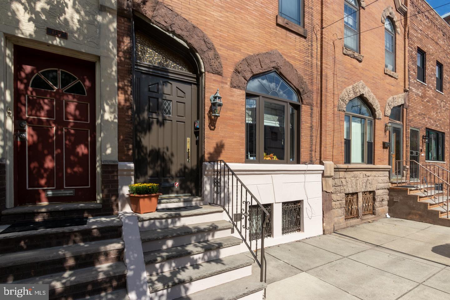 1735 West Ritner Street Philadelphia, PA 19145 - Photo 2 of 39 Gallery Image 2