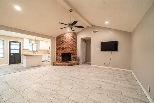 $1,900 | 7406 Baneway Drive, Houston, TX 77072