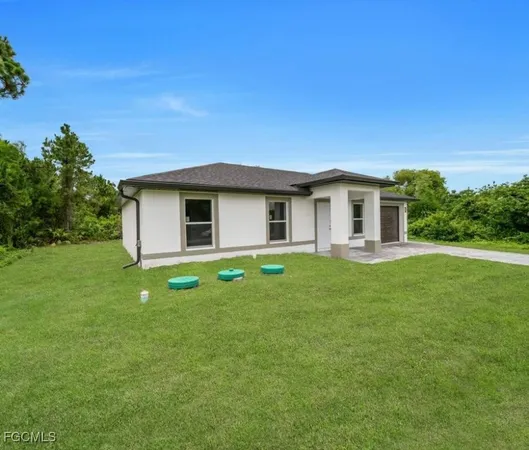 $2,200 | 382 McArthur Boulevard, Lehigh Acres, FL 33974