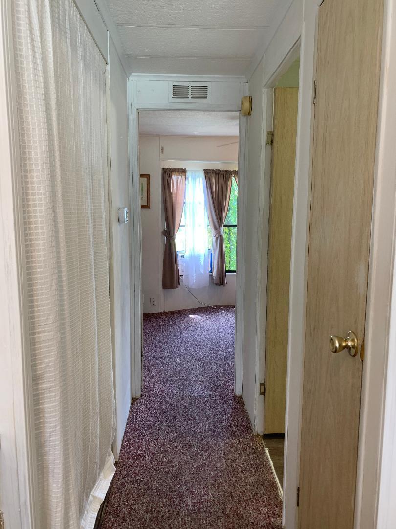 1107 Rainbow Circle Eustis, FL 32726 - Photo 5 of 11 hallway