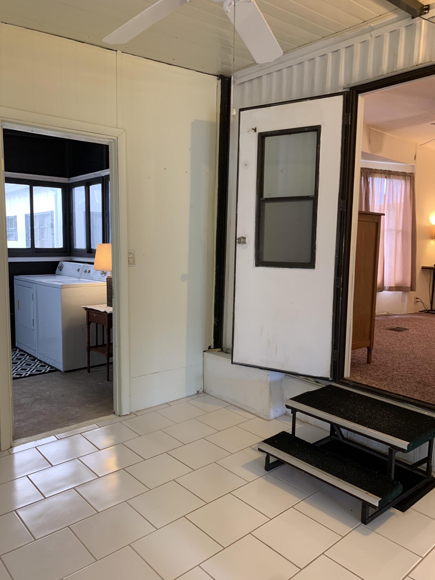 1107 Rainbow Circle Eustis, FL 32726 - Photo 10 of 11 2nd room:den