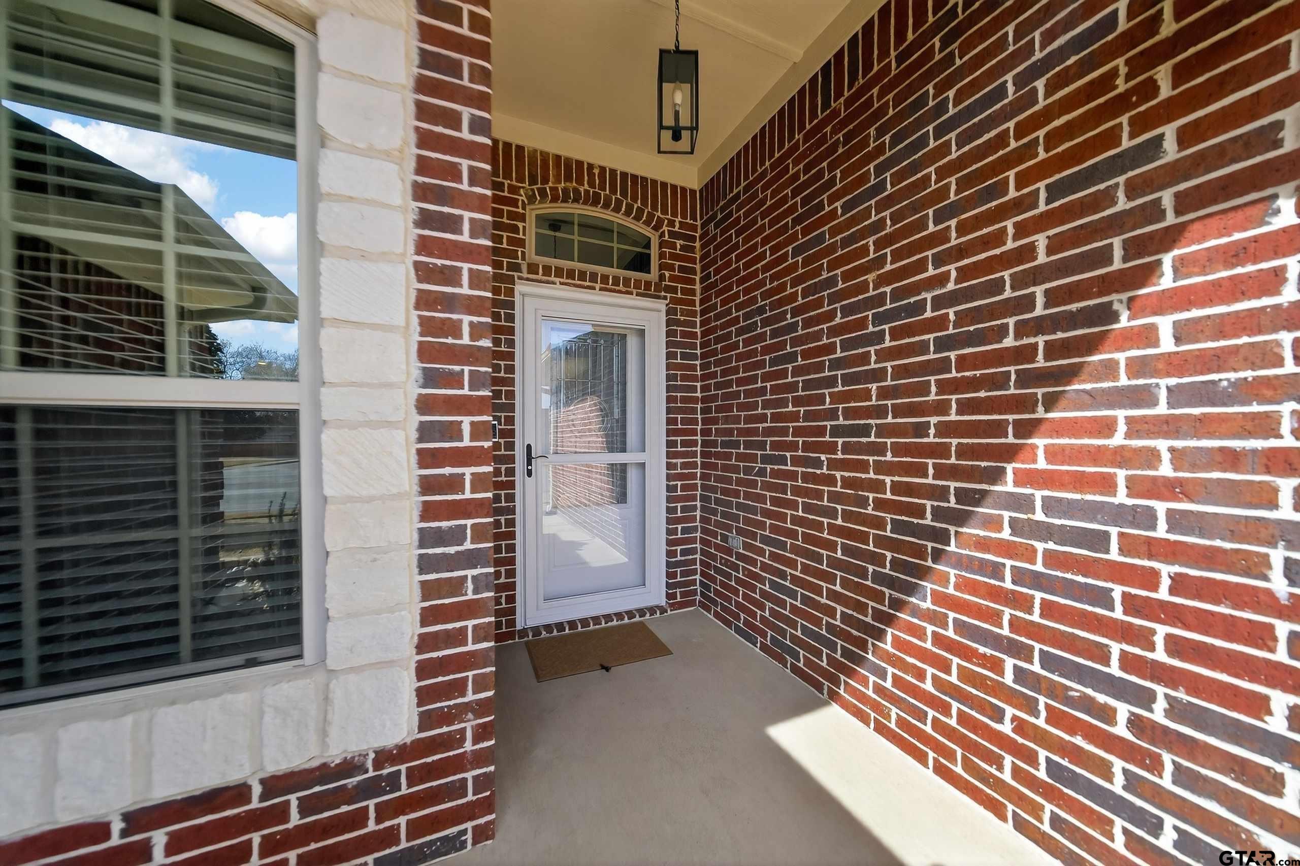 5830 Thompson Place Tyler, TX 75707 - Photo 5 of 35 a view of outdoor space