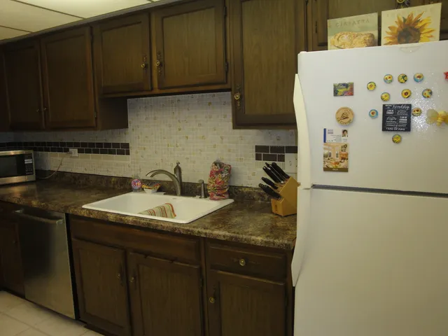 $190,000 | 5008 West 122nd Street, Unit 1A, Alsip, IL 60803