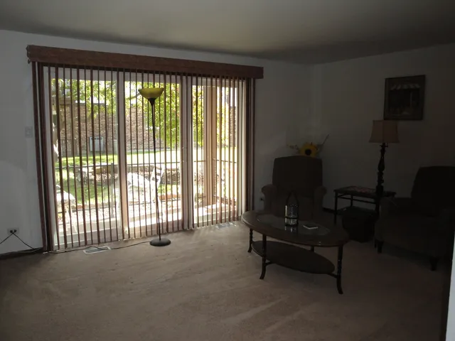 $190,000 | 5008 West 122nd Street, Unit 1A, Alsip, IL 60803