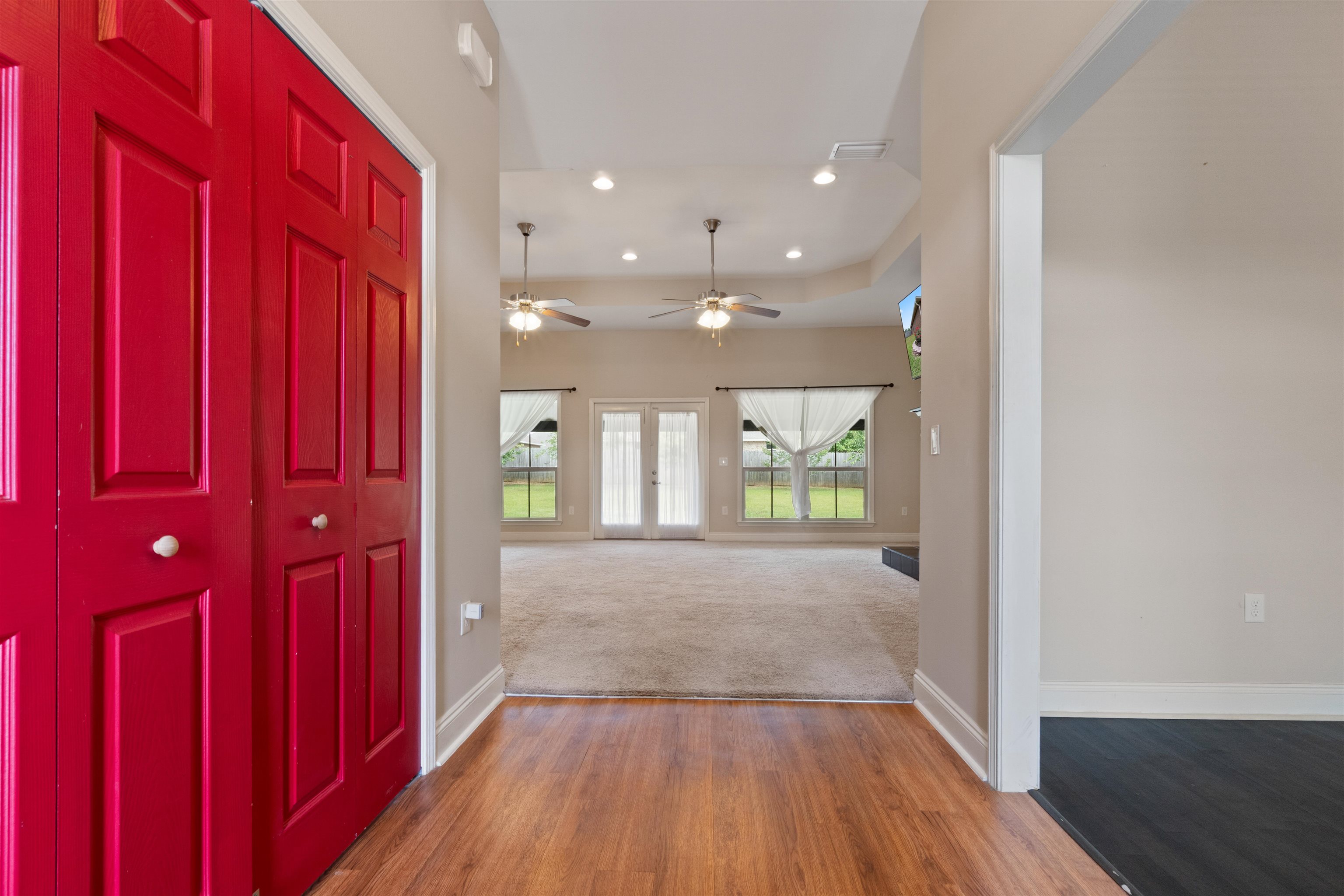 18971 Tralee Court Foley, AL 36535 - Photo 4 of 41 Entrance Foyer