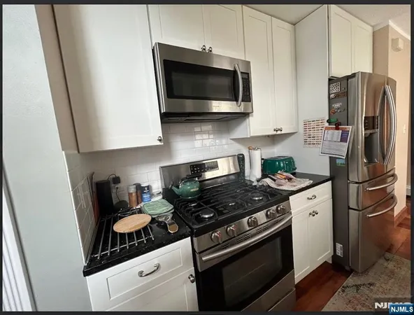 $3,400 | 25 James Street, Unit 2, Lodi, NJ 07644