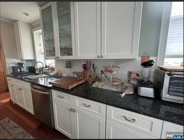 $3,400 | 25 James Street, Unit 2, Lodi, NJ 07644