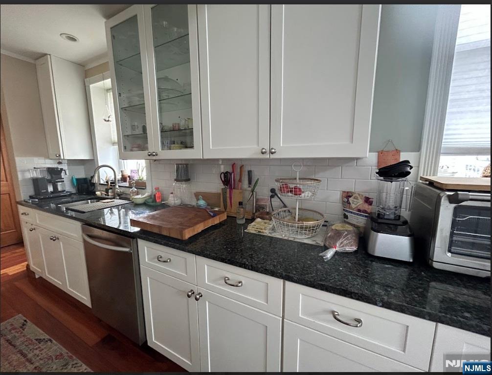 25 James Street, Unit 2 Lodi, NJ 07644 - Photo 8 of 21
