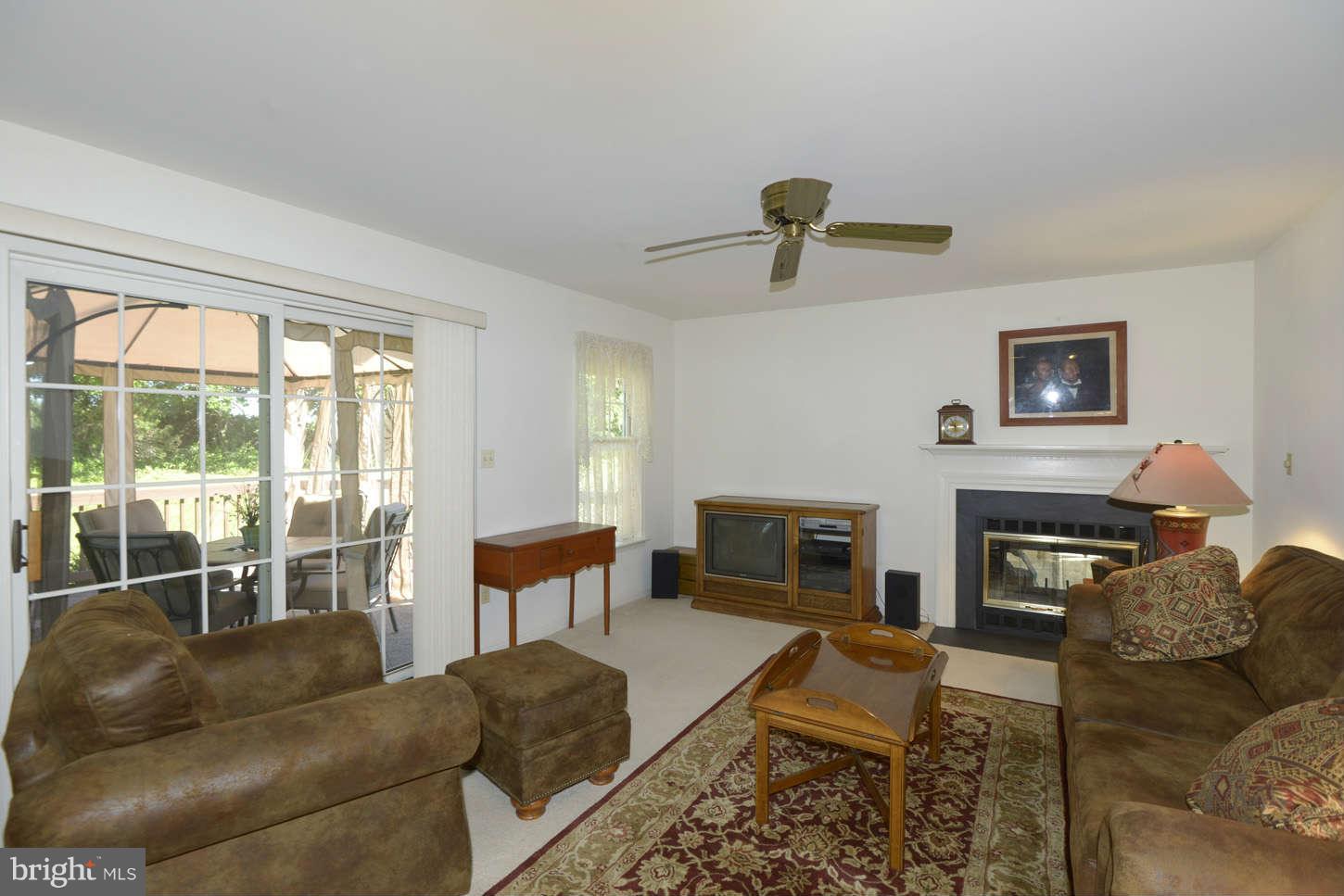 3630 Fringer Road Taneytown, MD 21787 - Photo 10 of 30 Family Room
