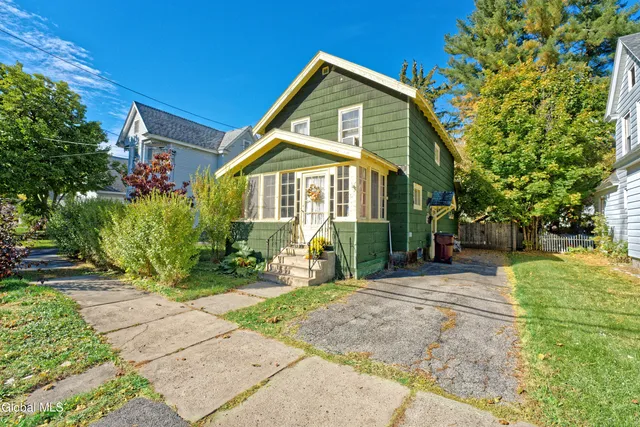 $139,900 | 139 5th Avenue, Gloversville, NY 12078