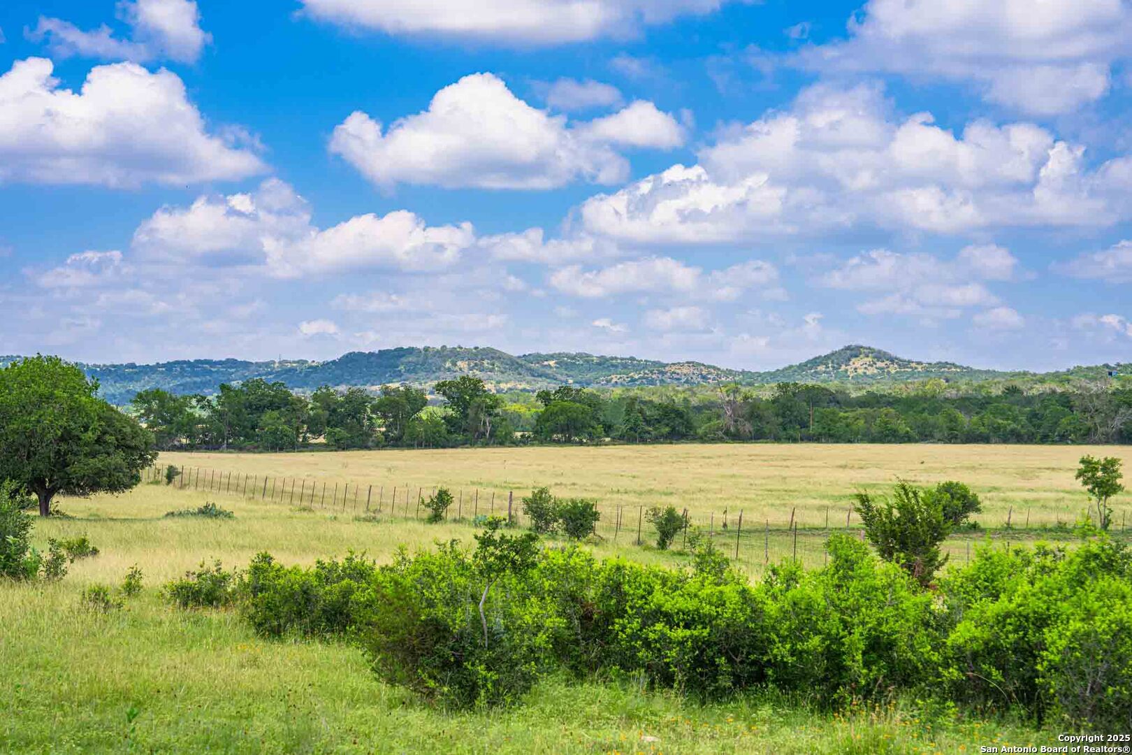 8 Cypress Creek Road Comfort, TX 78013 - Photo 4 of 39 a view of lake with mountain view