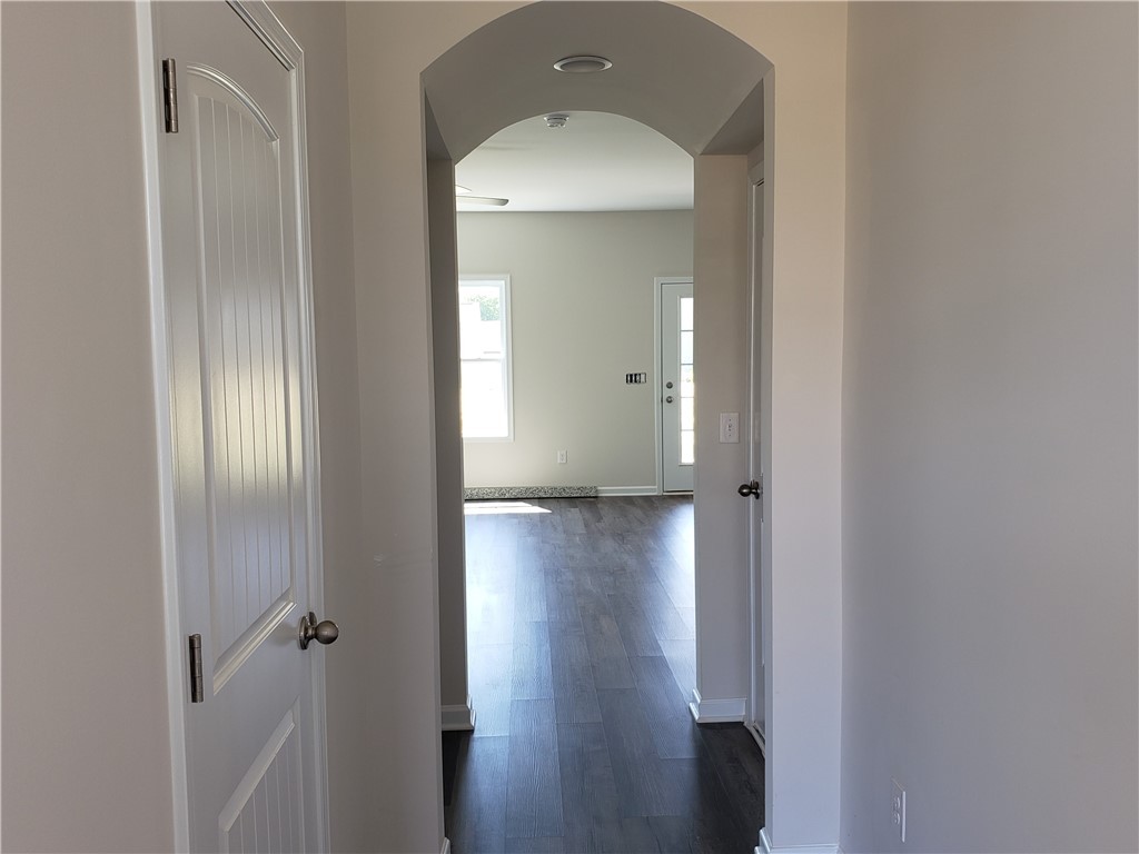 121 Weaver Way Pendleton, SC 29670 - Photo 3 of 19