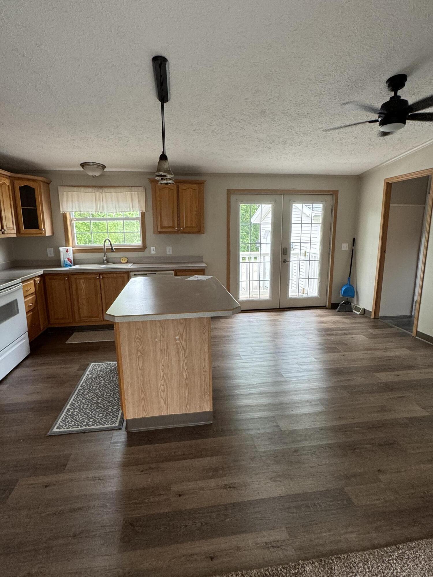 818 Raisin River Road Three Rivers, MI 49093 - Photo 4 of 26 547364E5-1622-466A-BE59-64757DD3C0A2