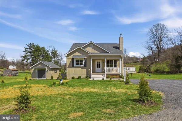 $547,000 | 11 Scenic Lane, Flint Hill, VA 22627