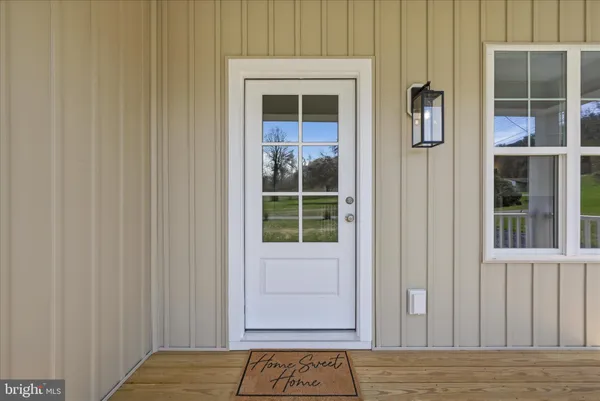 $547,000 | 11 Scenic Lane, Flint Hill, VA 22627