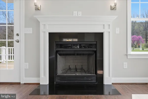 $547,000 | 11 Scenic Lane, Flint Hill, VA 22627