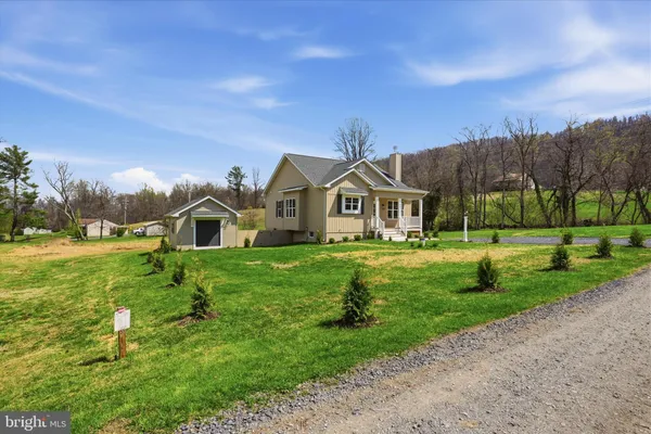 $547,000 | 11 Scenic Lane, Flint Hill, VA 22627