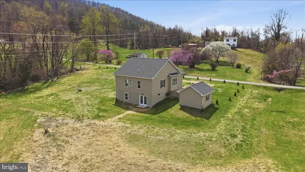 $547,000 | 11 Scenic Lane, Flint Hill, VA 22627