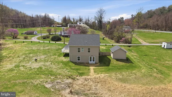$547,000 | 11 Scenic Lane, Flint Hill, VA 22627